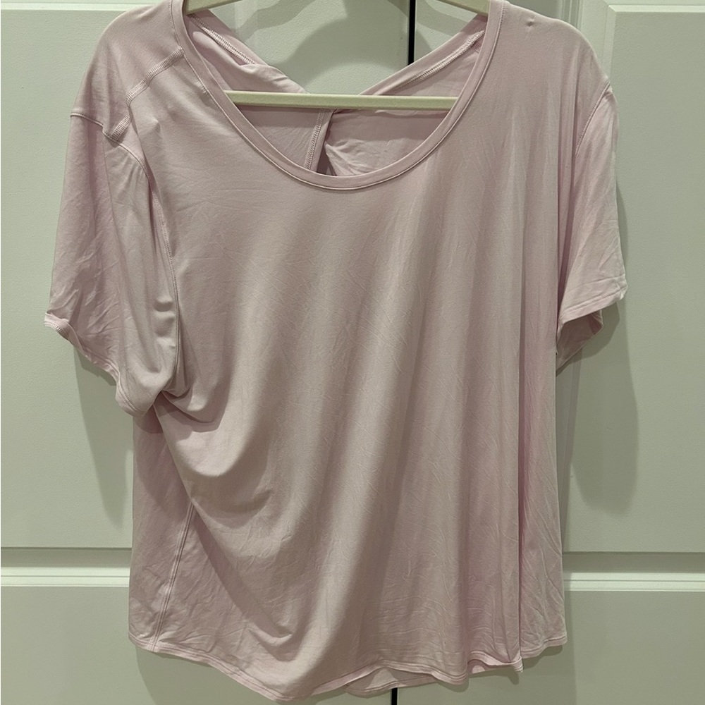 Lululemon Twist back top